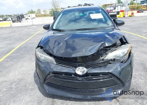 2017 Toyota Corolla Le z USA, uszkodzony, nr VIN 2T1BURHEXHC794105